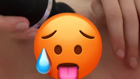 Doppelter Orgasmus mit zwei Sextoys