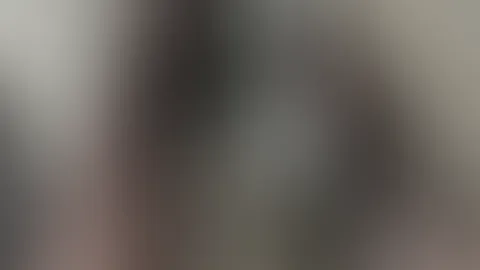 Erst die Schuhe, dann die Fragen