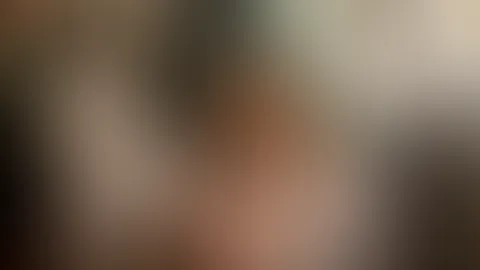Fußbad, falls du sie lecken willst. Wer rammelt mir seinen S*****z so tief in die Fötze, dass ich stöhne und zittere? 🥰