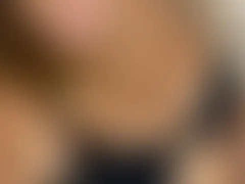 Du bist spritzig und geil? Dann lass deiner Geilheit freien lauf und w***s mit mir zusammen ab. Trau Dich .... ich beiße nicht ..... 💦💦💦