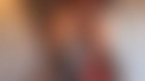 Stell dir vor, du kniest hinter mir und blickst zu deiner Königin auf 😏