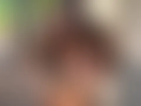 Ich spiele an meinen Titten (+Nippeln) & rede Dirty mit dir!😈💦 ich sag dir auch das du darauf a********n sollst😛