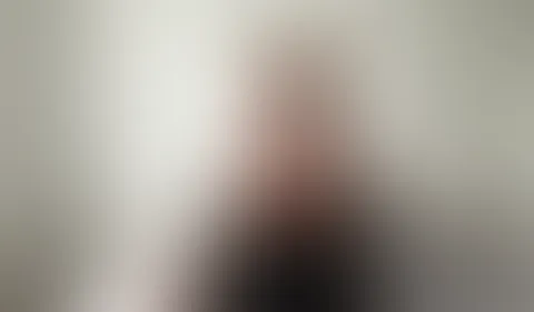 Dirty-Talk, F***e, Titten, alles dabei! Geiler Selbstf**k mit Naturdildo!