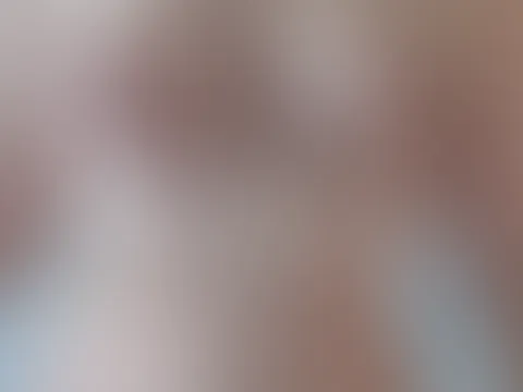 Nacktvideo 1min57💋😍🤤 Mal wieder was komplett nacktes! Ich springe rum das meine Titten wackeln so als würde ich dich reiten😏 und dann drehe ich mich um damit du meinen geilen A***h sehen kannst🍑