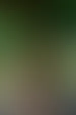 Draußen, gefährlich wenig angezogen – genauso, wie du es liebst.