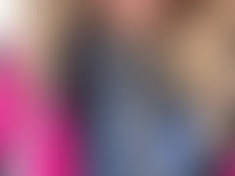 Yeah!! Der Frühling steht schon beinahe vor der Tür! ☀️ Deine Frühlingsgefühle auch!? 🤭