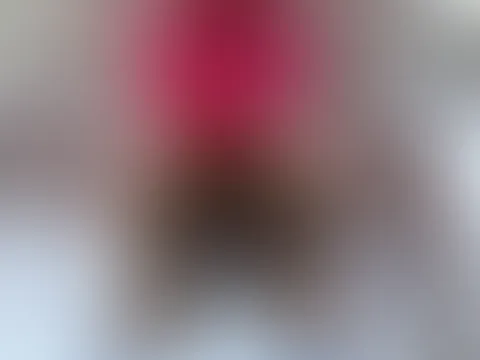 Gefällt dir mein dicker dunkler A***h?👀
