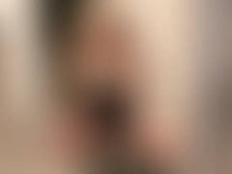 Wie oft machst du eigentlich Selfies? 🤭🤗 kannst mir gerne mal eines schicken wenn du willst 🫶🏻❤️