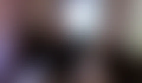 OMG!! Ich bin dann mal nackt! Ich muss mich erstmal bedanken, für die vielen lieben Worte und das geisteskrank positive Feedback auf mein letztes Video. Tausendmillioen küsse gehen raus! Jetzt aber er