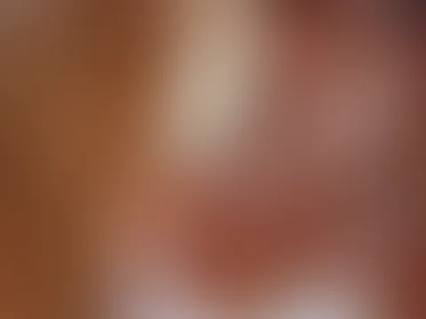 Ich bin wieder da und heißer als je zuvor 🔥 Vermisst mich? Dann komm vorbei 😘 ich bin bereit 💋