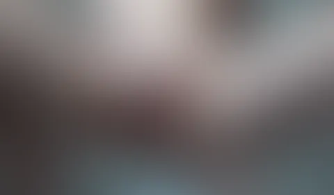 BECHER S****T Ich entsafte meine M****i! Was soll ich sagen, viel kann man zu meinen Ideen ja nicht sagen... hihi. ich Squirte in einen Becher und entsafte meine M****i, es war geil und ich muss noch