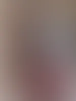 soll ich für dich die roten anziehen?