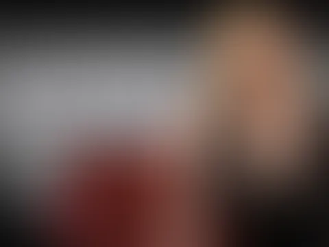 Wieso weggehen wenn ich es selbst machen kann? Geile SB mit Toy