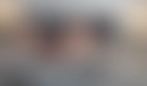 Triefend, nasse F***e!Manchmal brauche ich einfach ein bisschen Zeit für mich.. und da ich sowieso immer geil bin,besorge ich es mir heute mal so richtig geil selbst. Meine F****r in der triefend nass