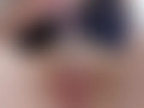 Abonniere mich 💕 um nicht mehr zu verpassen was ich so treibe 😸
