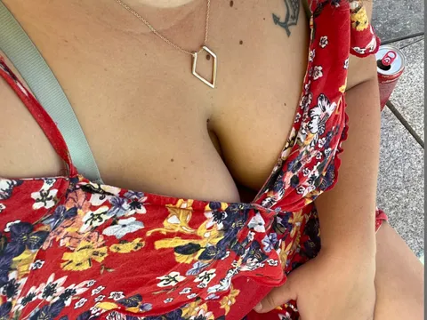 đ„Juliđ„