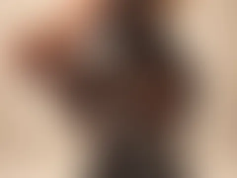 Mal was neues ausprobiert 😅 gefällt euch sowas? Oder eher spontane Schnappschüsse?