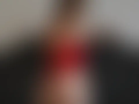 Ich lasse meinen Schlitz blicken 💦