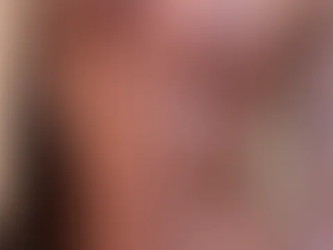 Guten Morgen… Ich bin schon wach und habe Lust auf Schweinereien, steigst du mit ein ??? Dann schau doch bein mir rein 😘🫵🏼