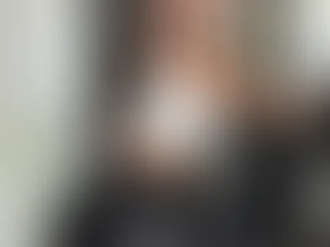 Bereit das ich mich auf dich setze?🥵