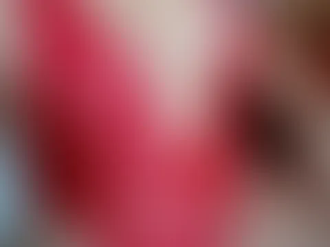 Hübsch verpackte Tittis.
