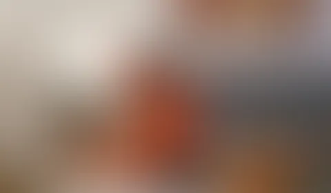 Geiler B**w Wix Clip mit großen S*****z und viel S****a auf mir !!