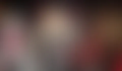 Auspeitschung+W***sanleitung am Andreaskreuz!