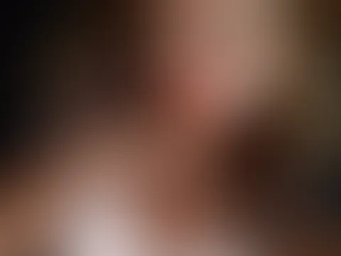 Ich bin ganz alleine 😟 kommst du kuscheln?