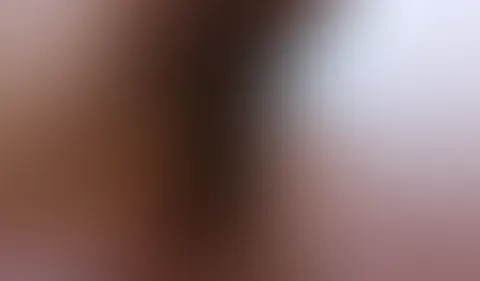 Schau wie ich meine P***y fingere