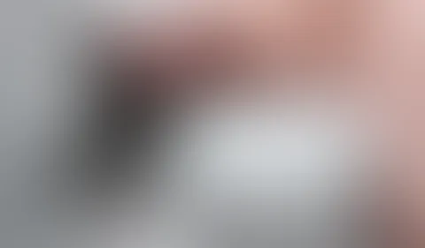 Na mein Süßer😘😘😘mein Riesendildo Bruno ist mal wieder an der Reihe. Der Arme musste so lange auf meine immerfeuchte notgeile P***y verzichten.... Was soll ich sagen..er ist nunmal ziemlich groß und