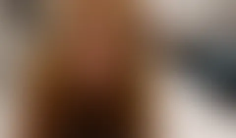 MEIN ERSTER ORGASMUS😵🤫😱 Habe ich das wirklich getan? Hier so ganz öffentlich ?!! Zum ersten Mal wollte ich zeigen wie ich nur an mir rumspiele... Das es so heiß wird hätte ich nicht gedacht 😅😇 M