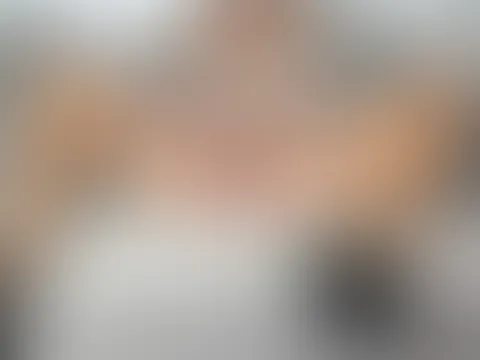 Heiße Panty-Fantasien – Intimer Dirty Talk & Selbstbefriedigung