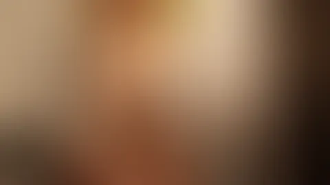 Guten Morgen ☕ Bin zwar nicht mehr im Bett, aber ich wäre bereit, wieder hineinzugehen,  kommst mit? 😏😈