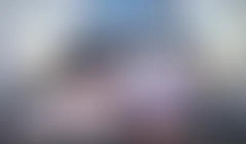 Geile Cheerleaderin wird gef**kt!