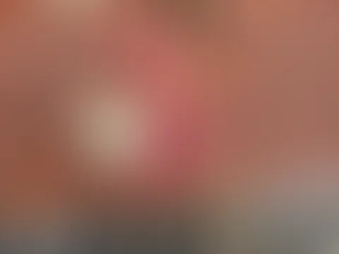 😘