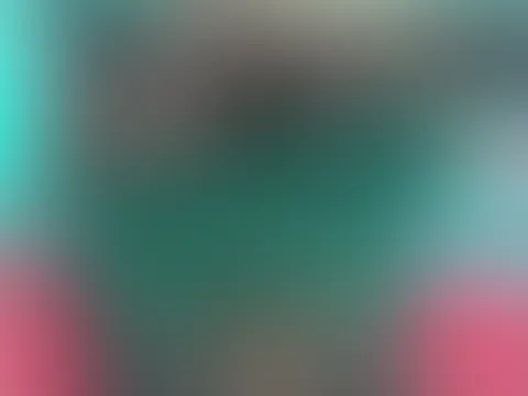Ich sagte doch ich zieh mich noch aus 😈😛 gefallen dir meine prallen Brüste?