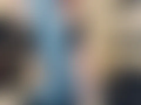 Sinnlicher Strip lässt tief Blicken 👙😈🔥💯