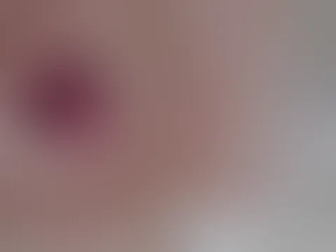 Einen kleinen Schatz in meiner Galerie gefunden. Ihr liebt es einfach wenn ich meinen Dragondildo am Spiegel festmache und meine P***y zum schmatzen bringe...hälst du es aus mein Stöhnen zu hören ohne
