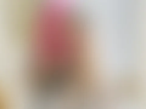 Pink, Glitzer und ganz viel schmutzige Gedanken Woran denke ich wohl gerade? 👀😏