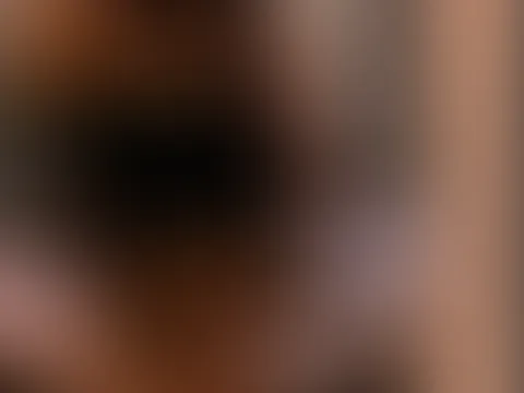 Come check out my feed. Watch me pleasure a stranger's cock.😈😈