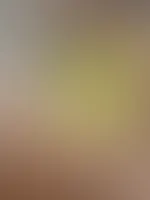 Findest du gelb steht mir?