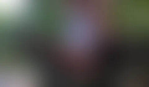 Seit Ewigkeiten rede ich davon, dass ich unbedingt mal von einem Baum p**sen will. Das war meine Chance! Und ich habe sie doch noch genutzt :D Uncut mit Jubelschrei :D