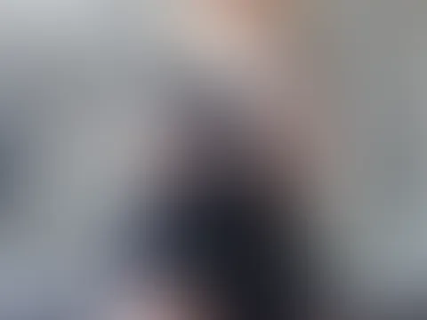 Neuer Monat und neues Glück für uns beide, was denkst du könnte das was werden`? Ein kleiner Ausflug?😈