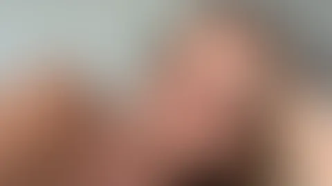 Nackt ist immer die richtige Wahl 🖤
