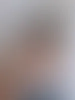 In welche Augen schaut Mann da zuerst? ðŸ¤