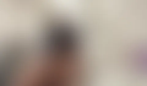 Kleiner Köter komm zu Mama es gibt trinken 💦😼