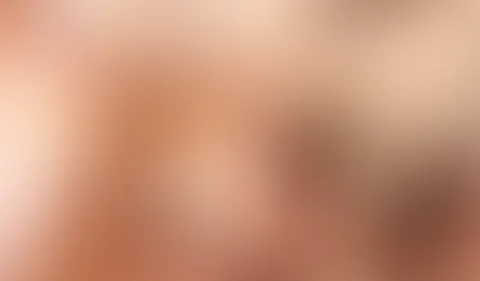 Schön Blank und auf die M****i gespritzt