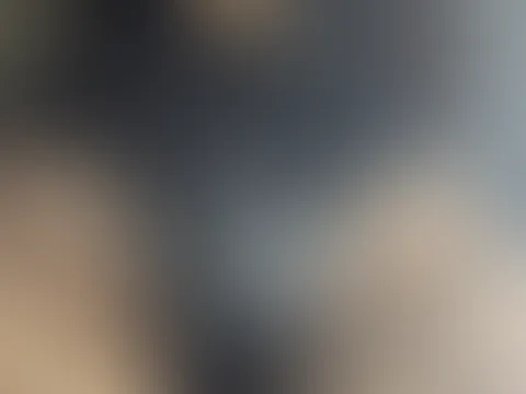 Ich setze mich mit meiner M****i direkt auf dein Gesicht