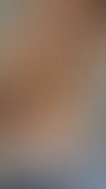 Hey ihr süßen , oh ist mir da was aus dem Shirt gehüpft :)