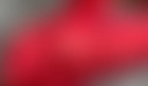Rote Strumpfhose - Geiler Ausflug mit meinem Dildo 4K